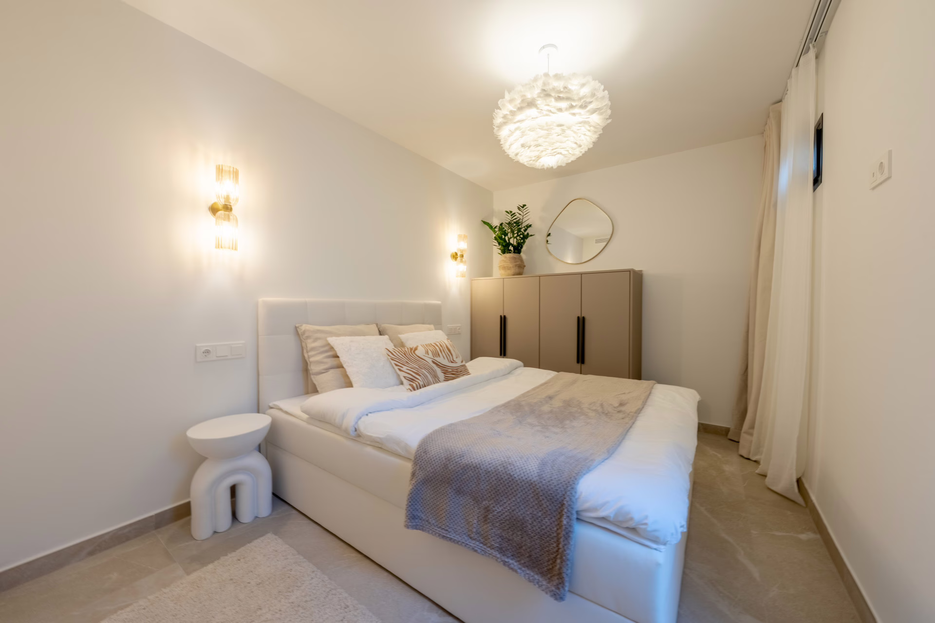 37ae2857-e5bd-4451-a173-60f7fb200cd2