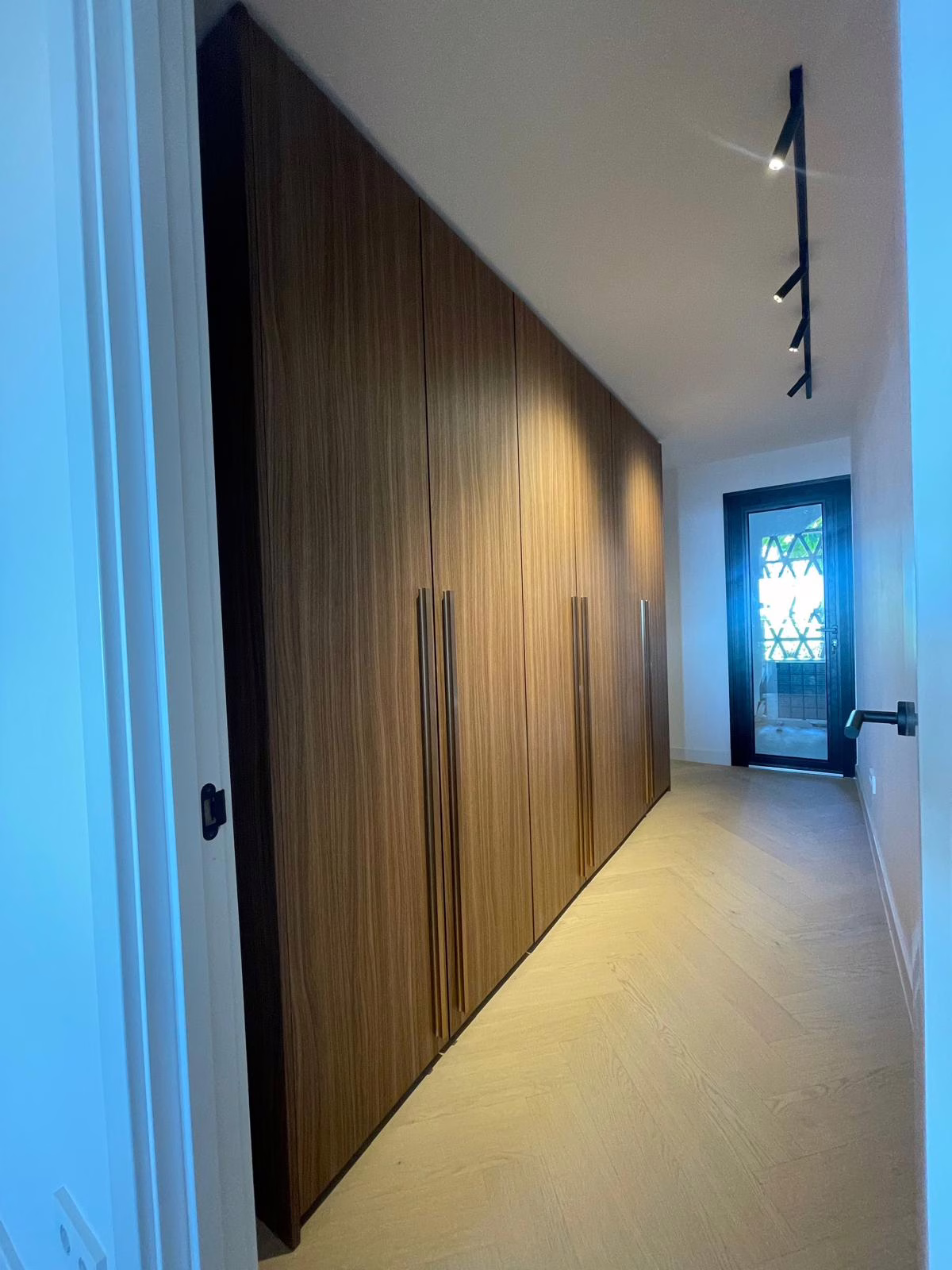 WhatsApp Image 2026-04-12 at 18.02.58 (4)