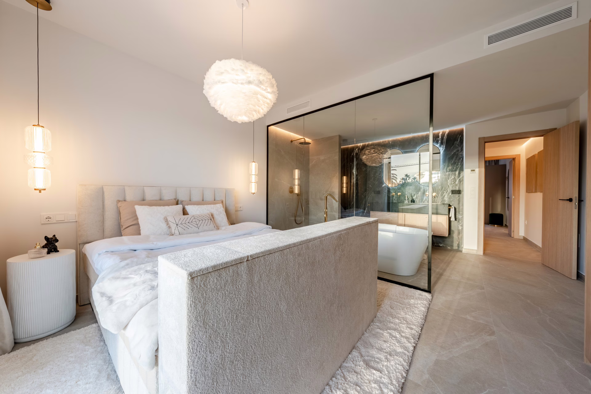 eff46d26-e3a2-48b9-8815-3ff83d8e8aad