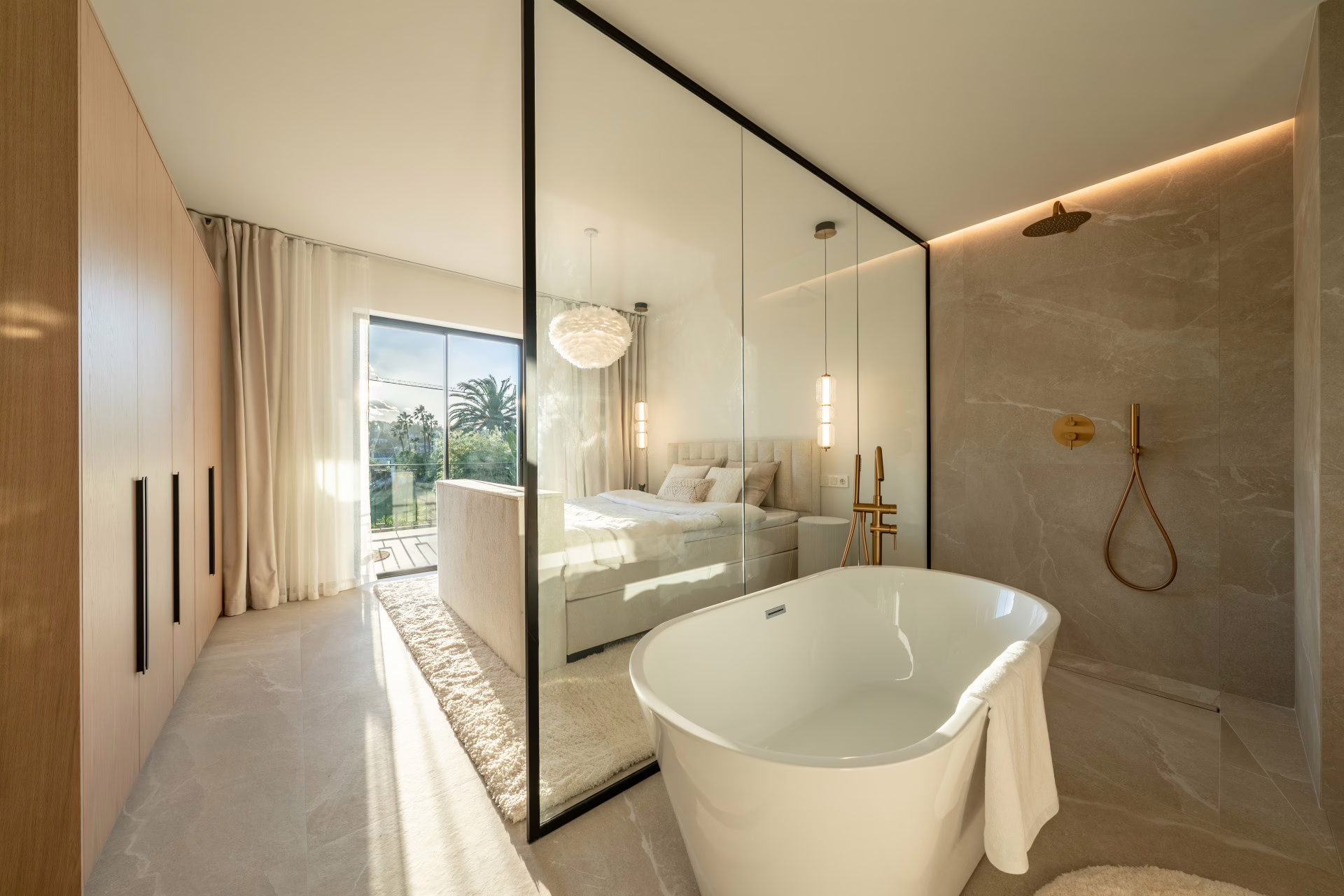 f829a2e7-669e-4132-9d81-b36151850bf9