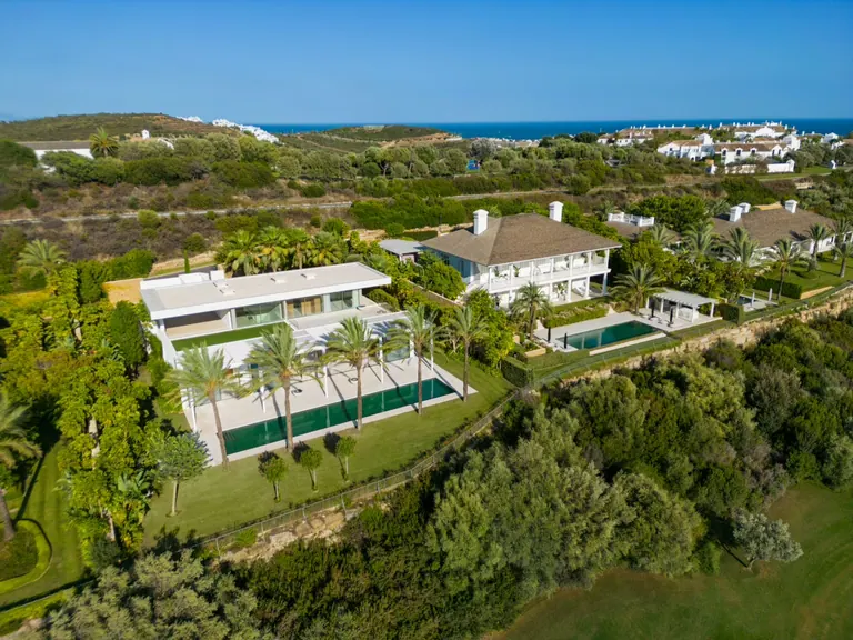 Villa in Casares Costa